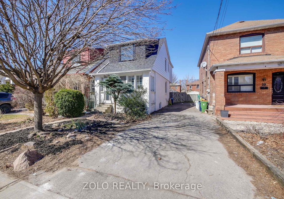 8-crewe-avenue-east-york-ontario-e12339017