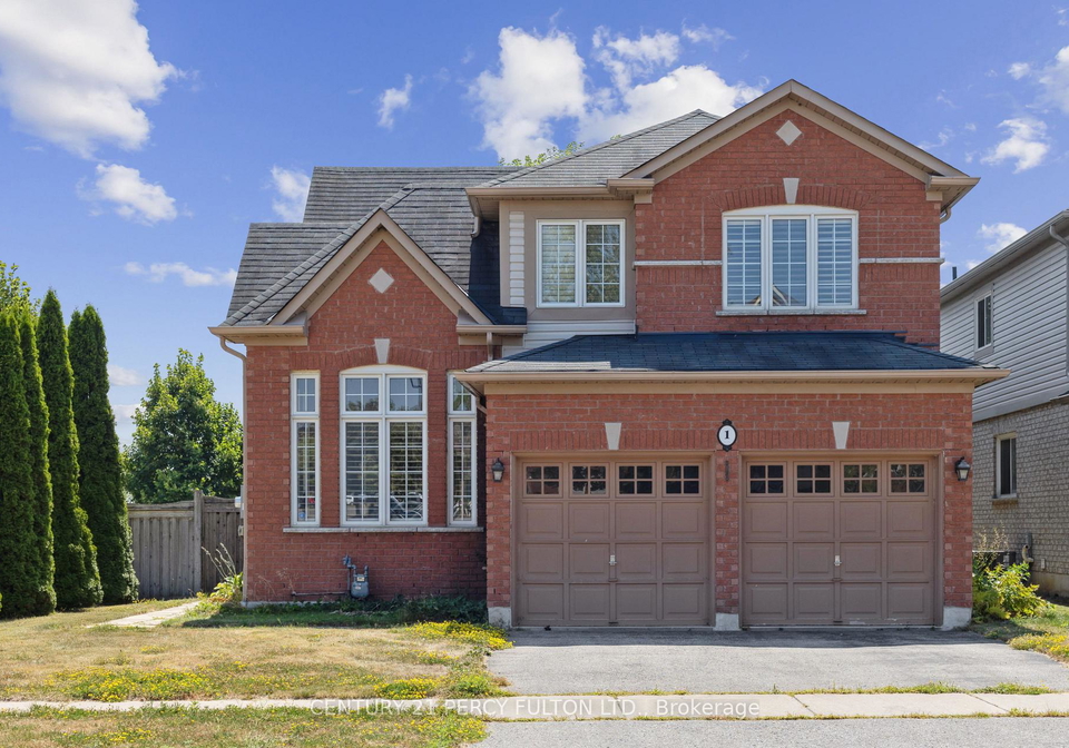 1-robideau-place-whitby-ontario-e12339044