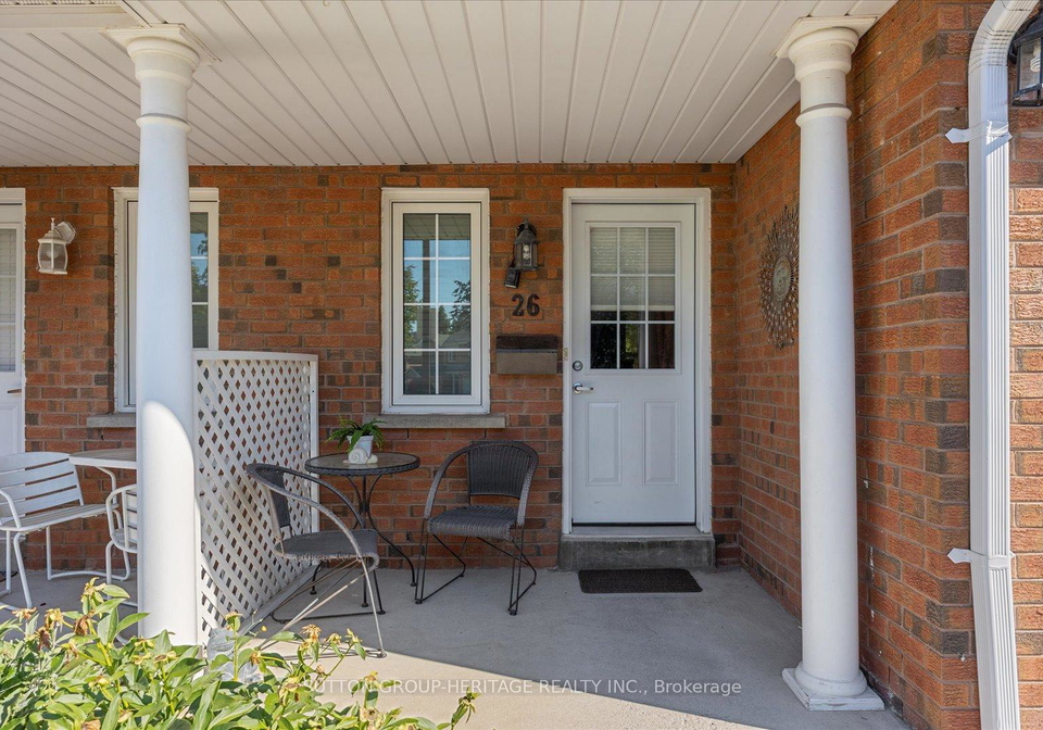 10-bassett-boulevard-whitby-ontario-e12339134