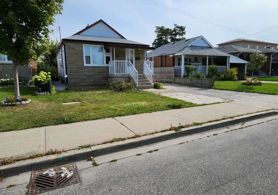 93-commonwealth-avenue-w-scarborough-ontario-e12339420
