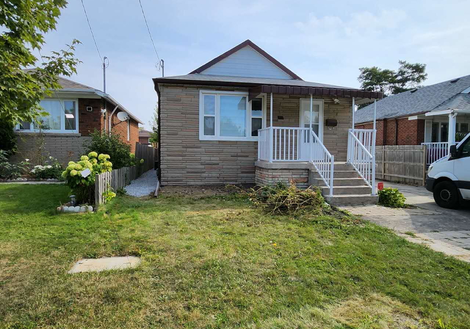 93-commonwealth-avenue-w-scarborough-ontario-e12339420