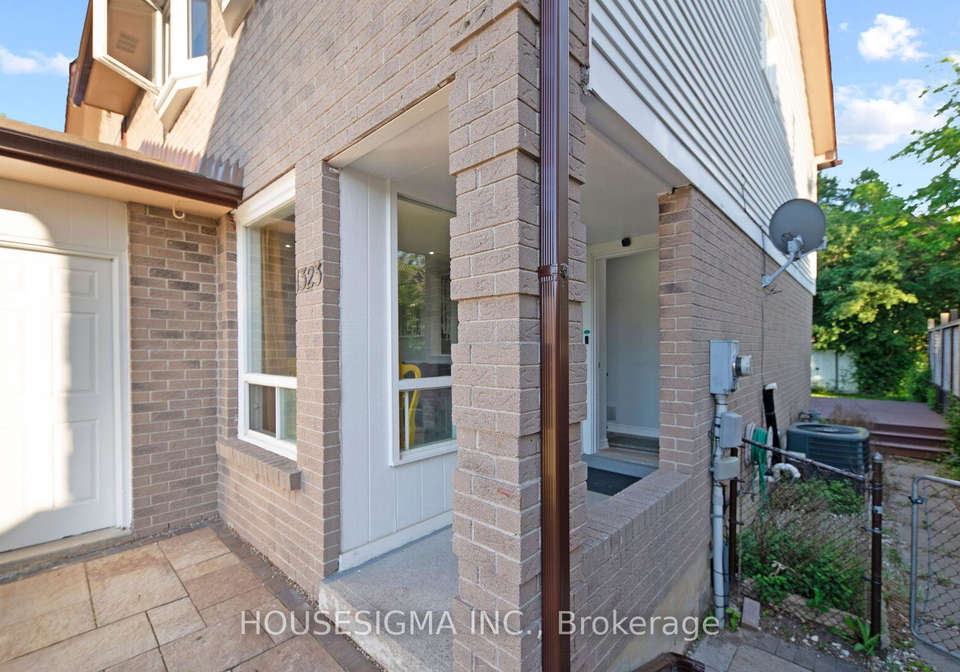 1323-sunningdale-avenue-oshawa-ontario-e12339484