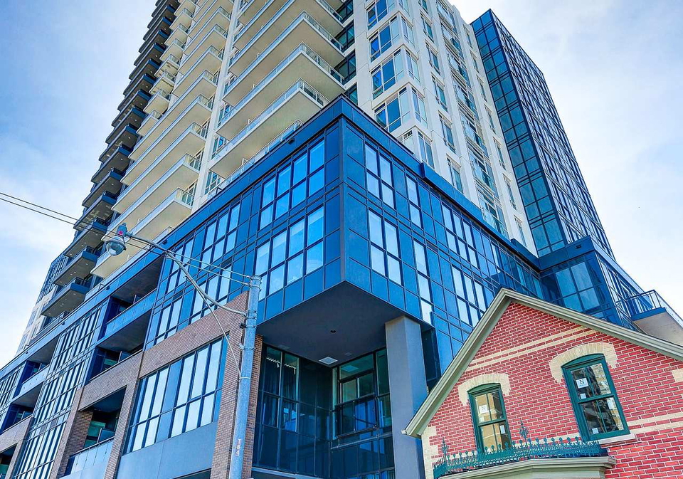 286-main-street-toronto-ontario-e12340907