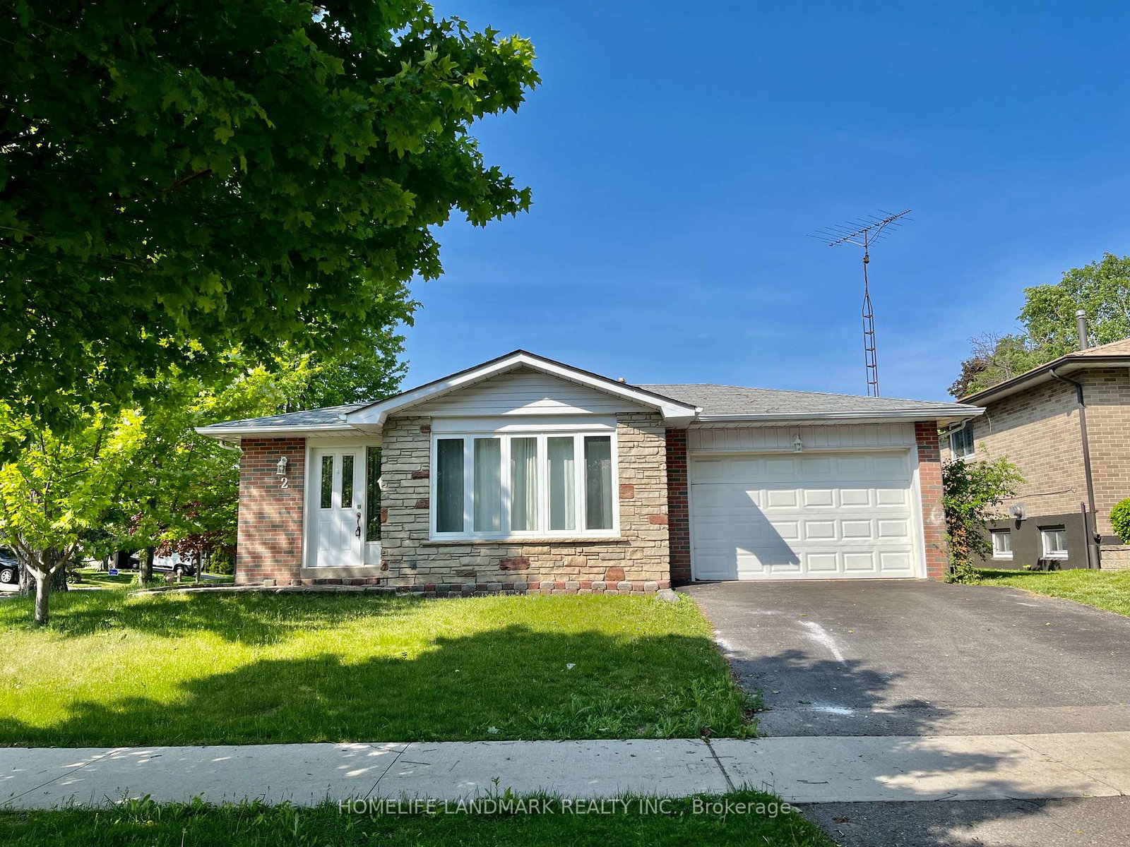 2-chapais-crescent-scarborough-ontario-e12341022