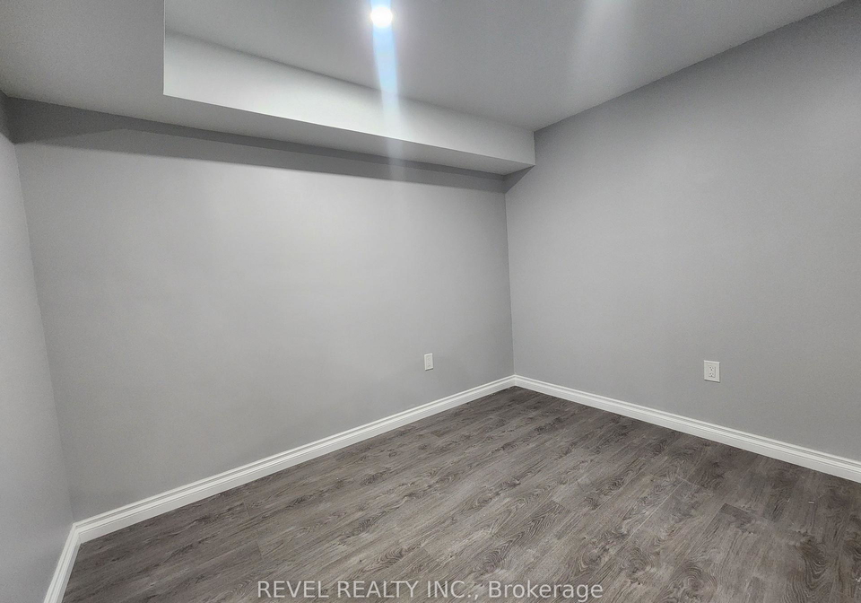 1405-lyncroft-crescent-oshawa-ontario-e12341044