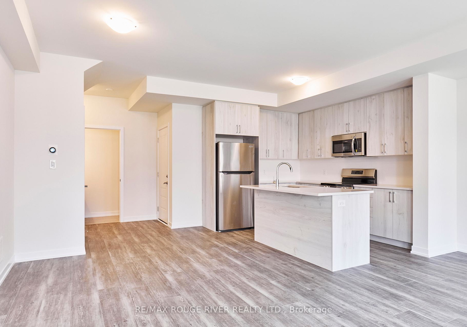 86-ziibi-way-clarington-ontario-e12341182