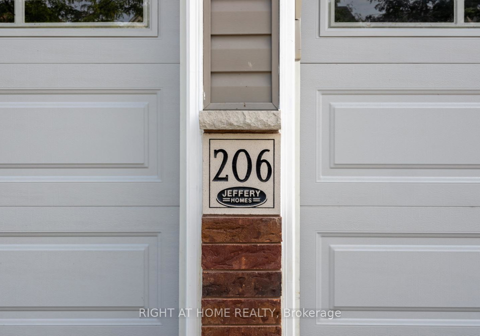 206-ted-miller-crescent-clarington-ontario-e12341777