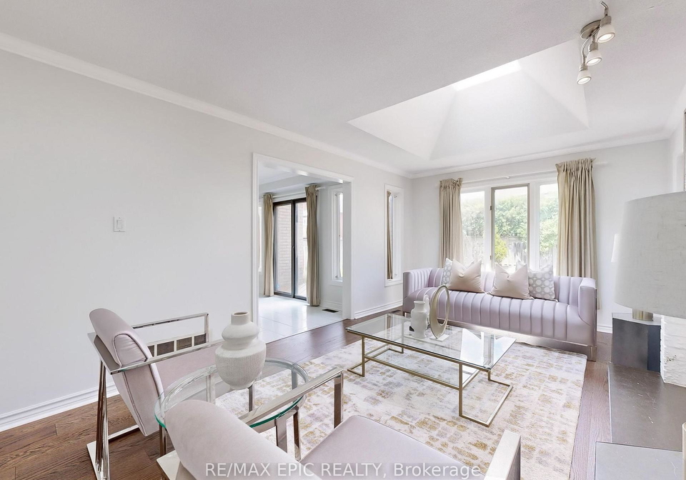 10-corner-stone-crescent-whitby-ontario-e12341798