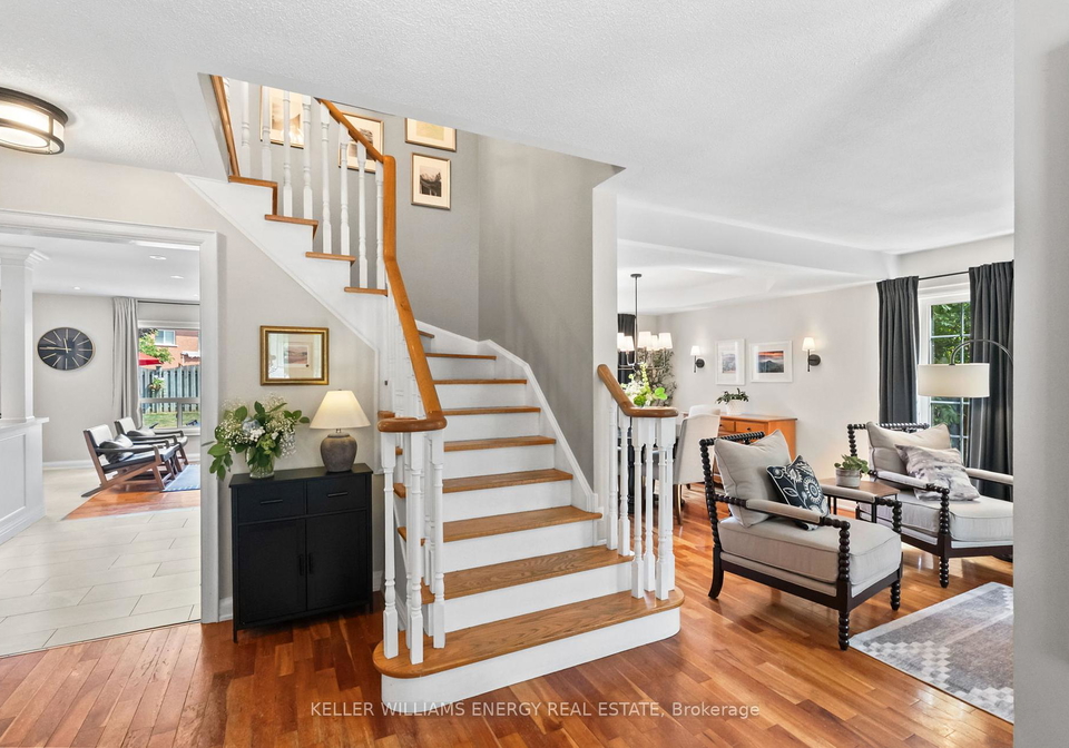 19-sturgess-crescent-whitby-ontario-e12342164