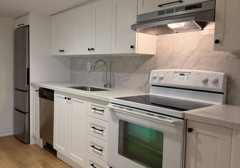 244-lee-avenue-toronto-ontario-e12342482