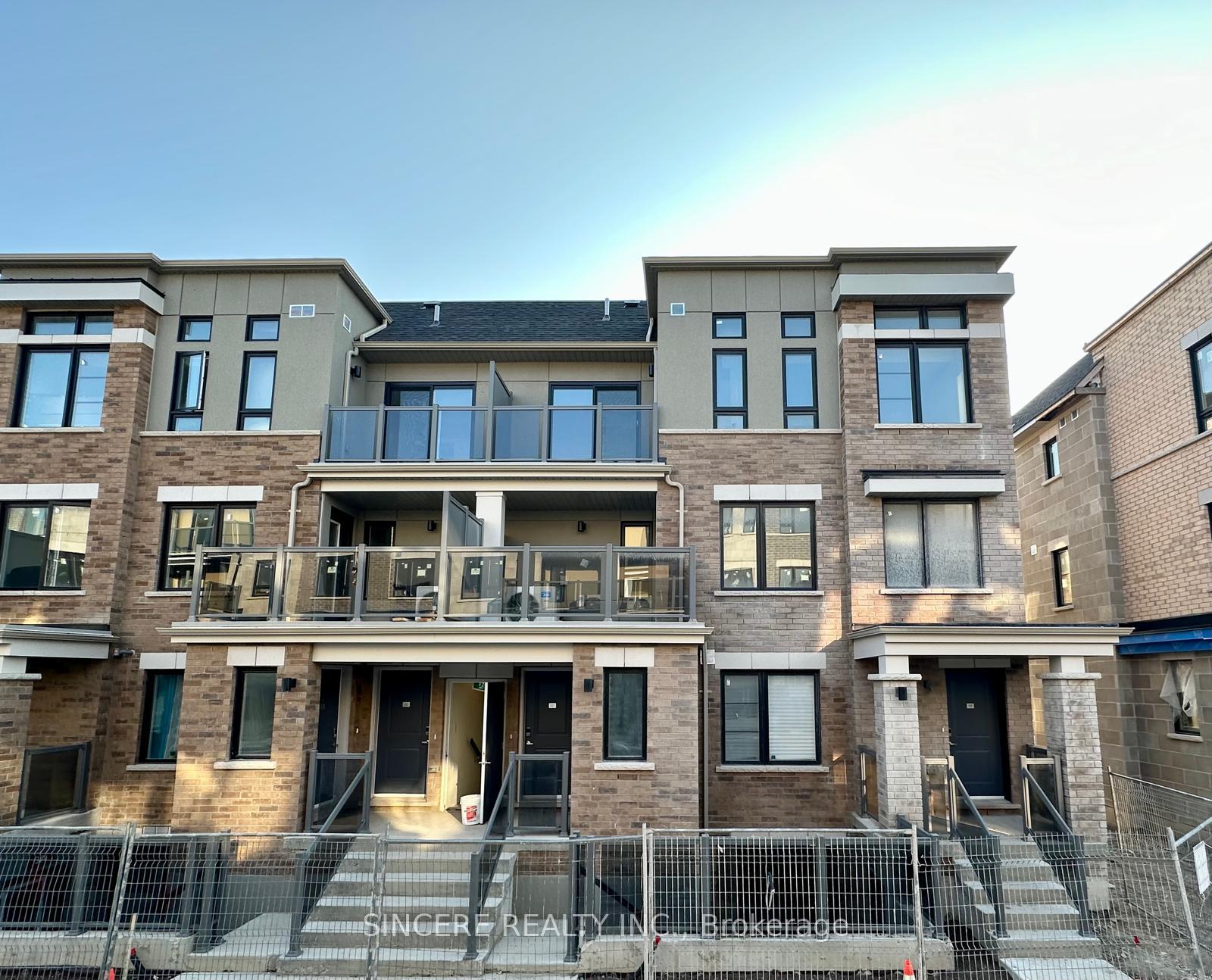 5c-lookout-drive-clarington-ontario-e12342730