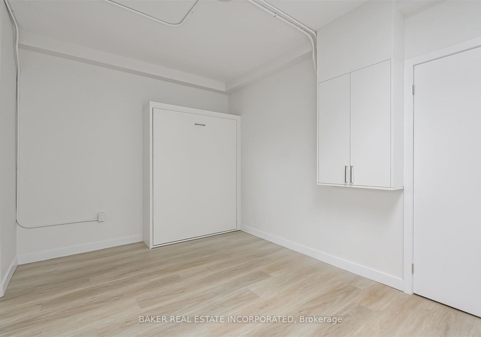 922-queen-street-e-toronto-ontario-e12343011
