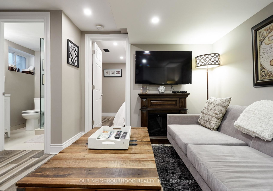 297-woodbine-avenue-toronto-ontario-e12343067