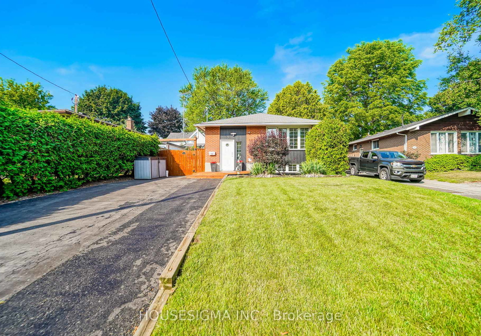 512-boulevard-n-oshawa-ontario-e12343078