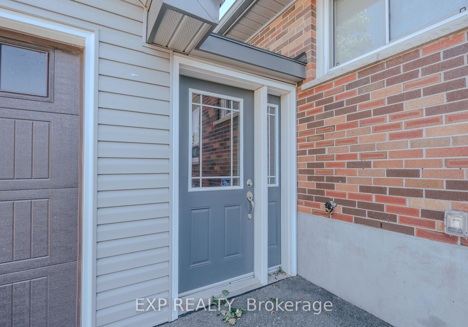 39-seneca-avenue-oshawa-ontario-e12343226