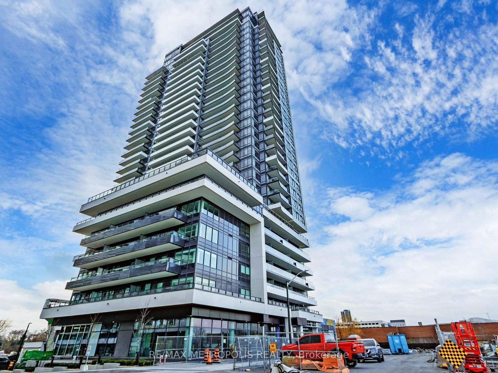 1435-celebration-drive-pickering-ontario-e12343431