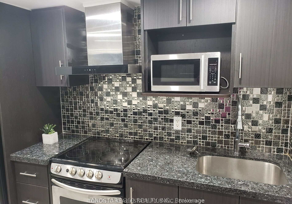 88-harris-avenue-toronto-ontario-e12343760