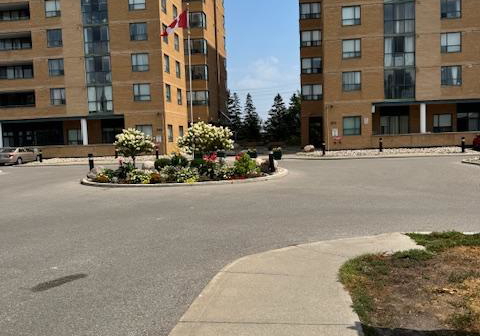 1655-parkway-pickering-ontario-e12343776