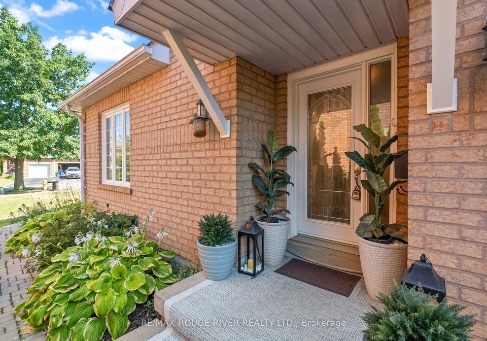 27-creekwood-crescent-whitby-ontario-e12343860