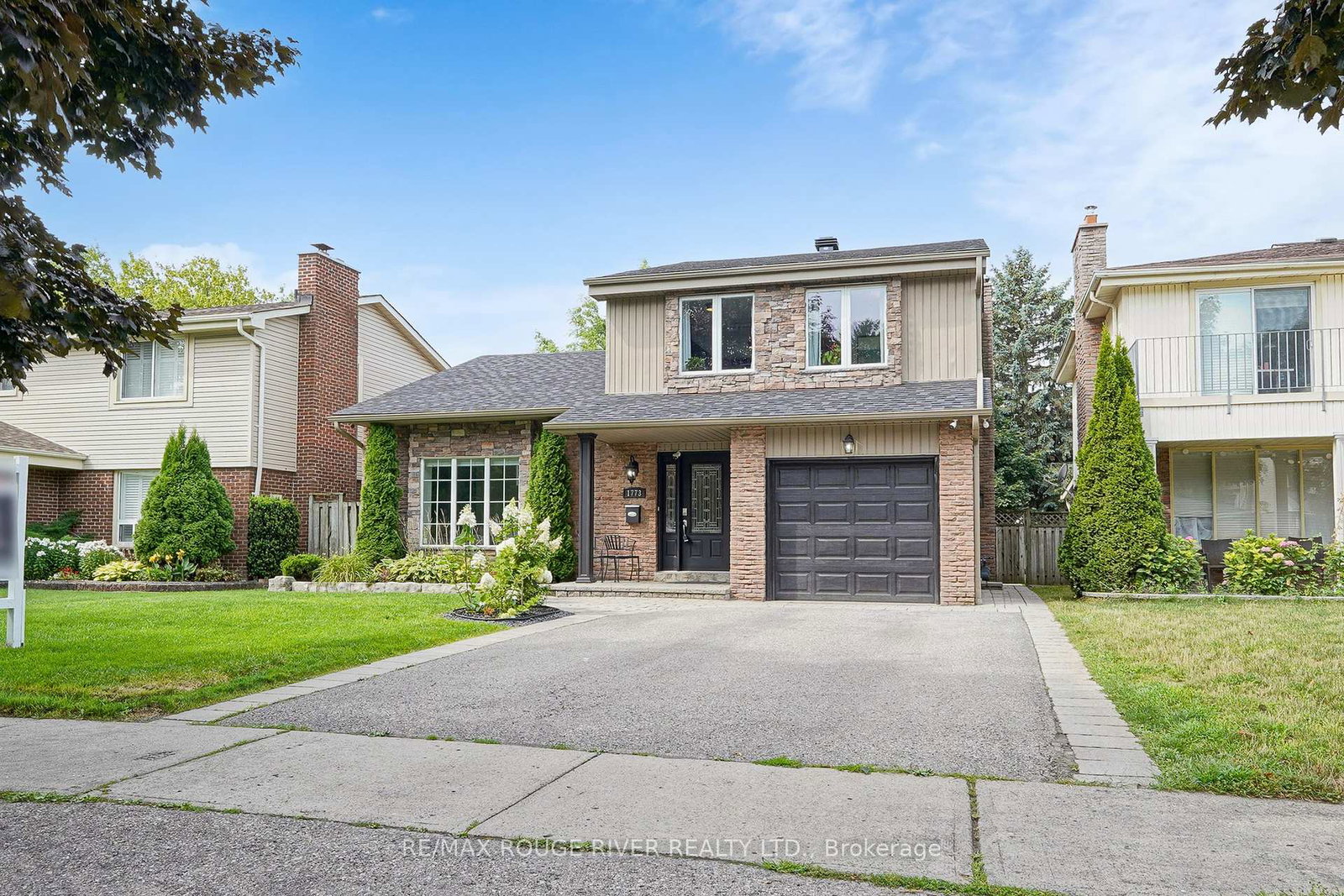 1773-bronte-square-pickering-ontario-e12344578
