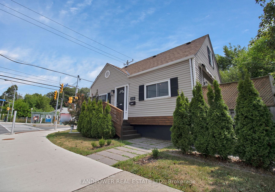 3133-st-clair-avenue-e-scarborough-ontario-e12345214