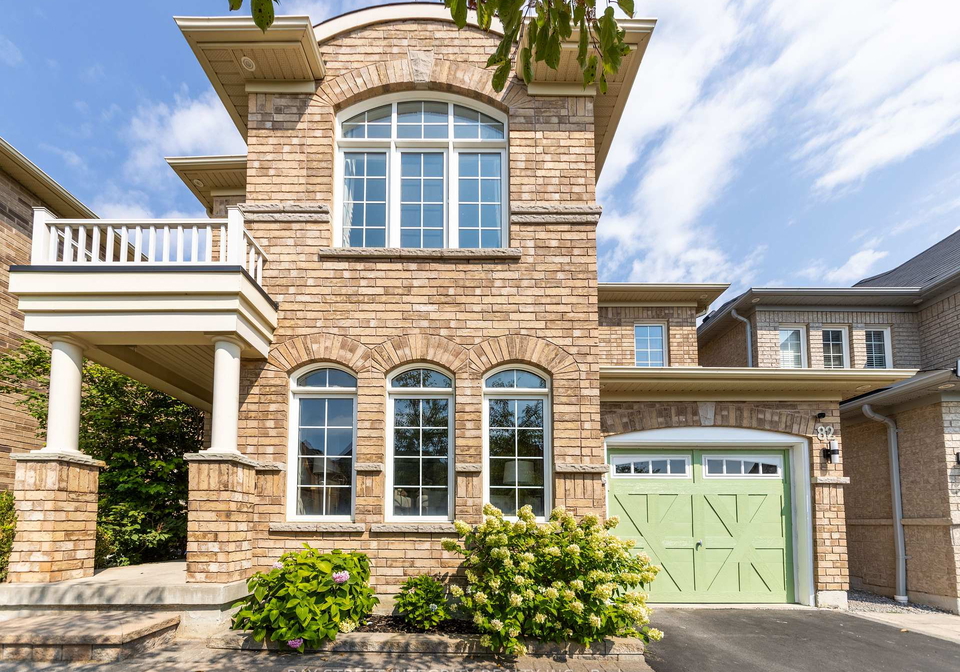 82-oswell-drive-ajax-ontario-e12345950