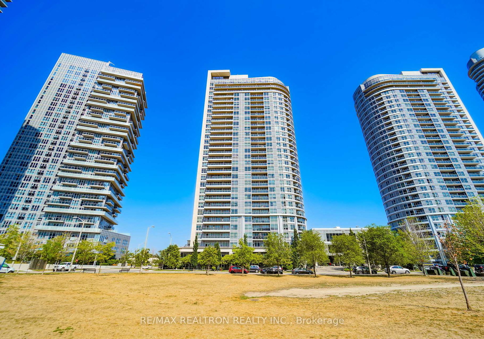 181-village-green-square-scarborough-ontario-e12346031