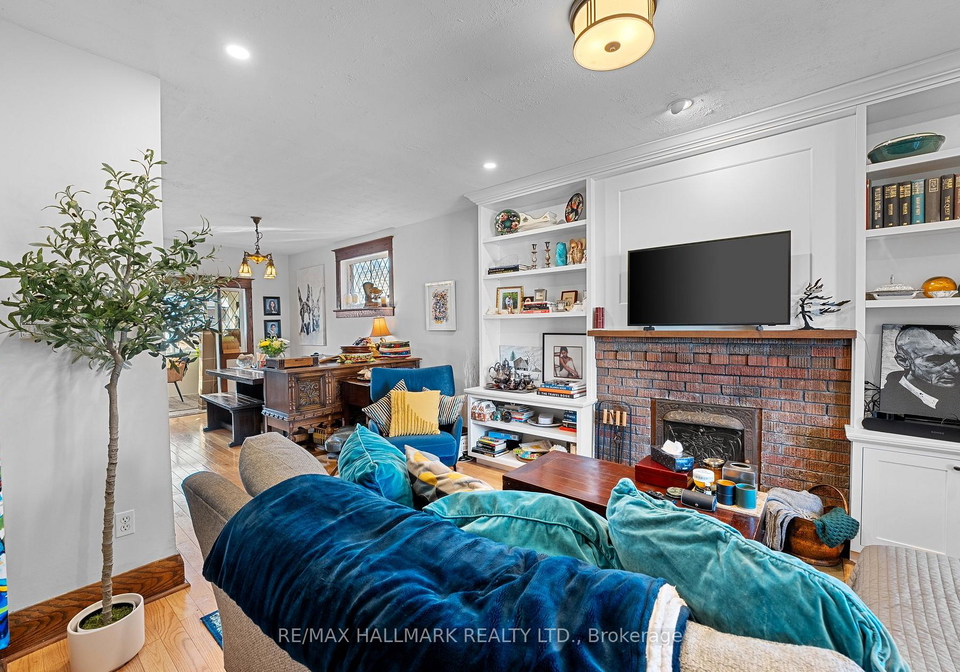 24-firstbrooke-road-toronto-ontario-e12346077