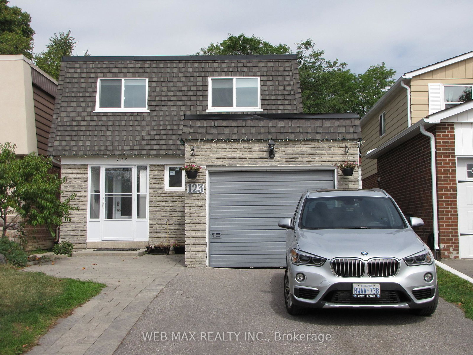 123-hildenboro-square-scarborough-ontario-e12346278