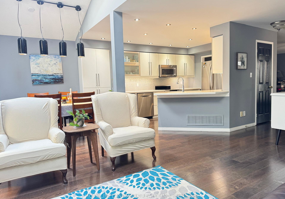 28-randolph-avenue-whitby-ontario-e12346349