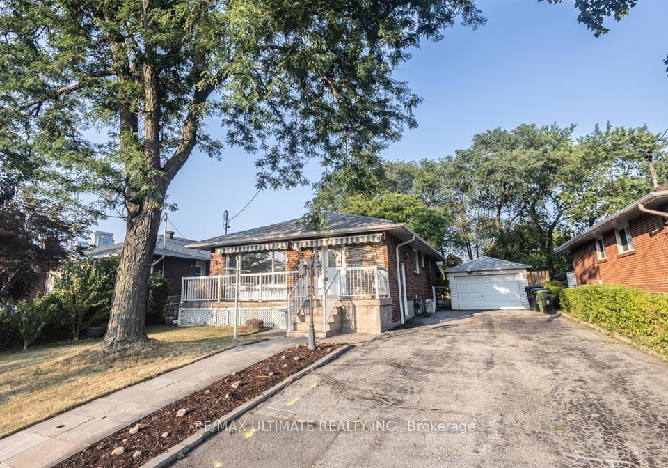 21-doerr-road-scarborough-ontario-e12346367