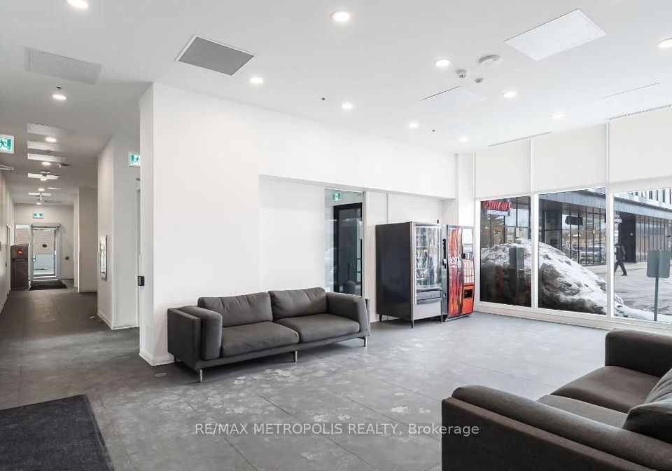 1900-simcoe-street-n-oshawa-ontario-e12346714