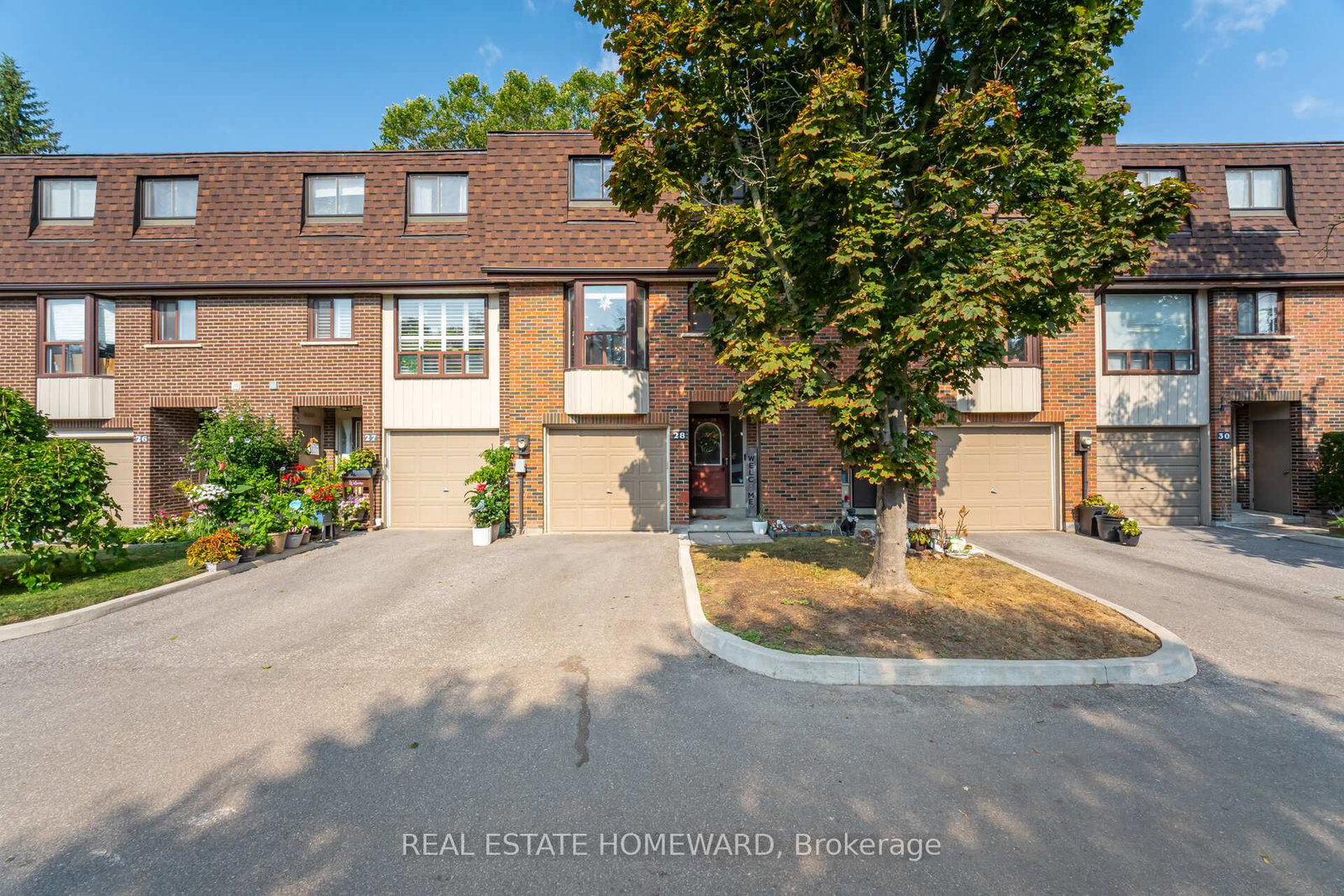 229-jeffery-street-whitby-ontario-e12347043