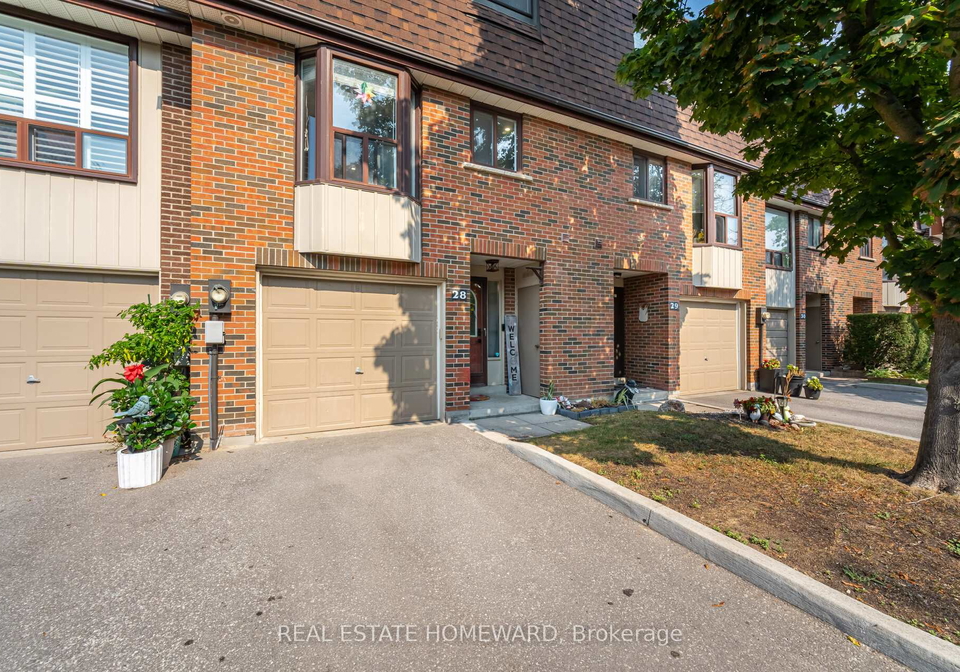 229-jeffery-street-whitby-ontario-e12347043