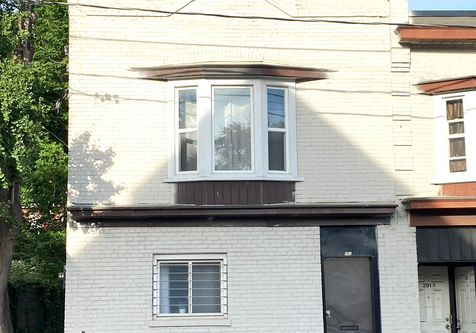 293-broadview-avenue-toronto-ontario-e12347293