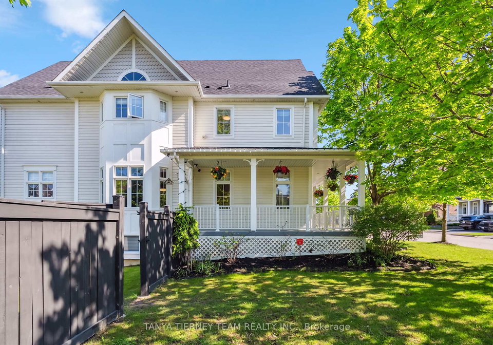 21-rainbow-crescent-whitby-ontario-e12347459