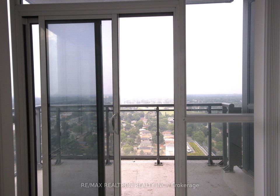 30-meadowglen-place-scarborough-ontario-e12347989