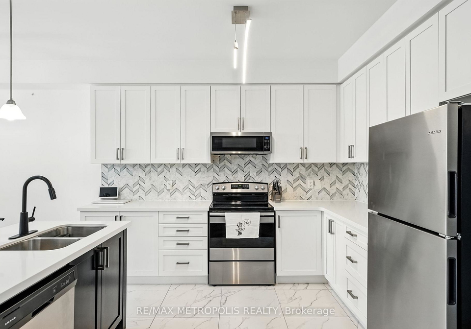 40-cotton-street-clarington-ontario-e12348118