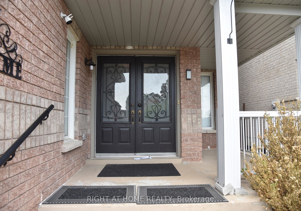 158-southfield-avenue-clarington-ontario-e12348383