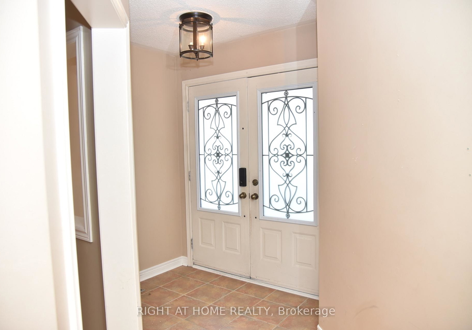158-southfield-avenue-clarington-ontario-e12348383