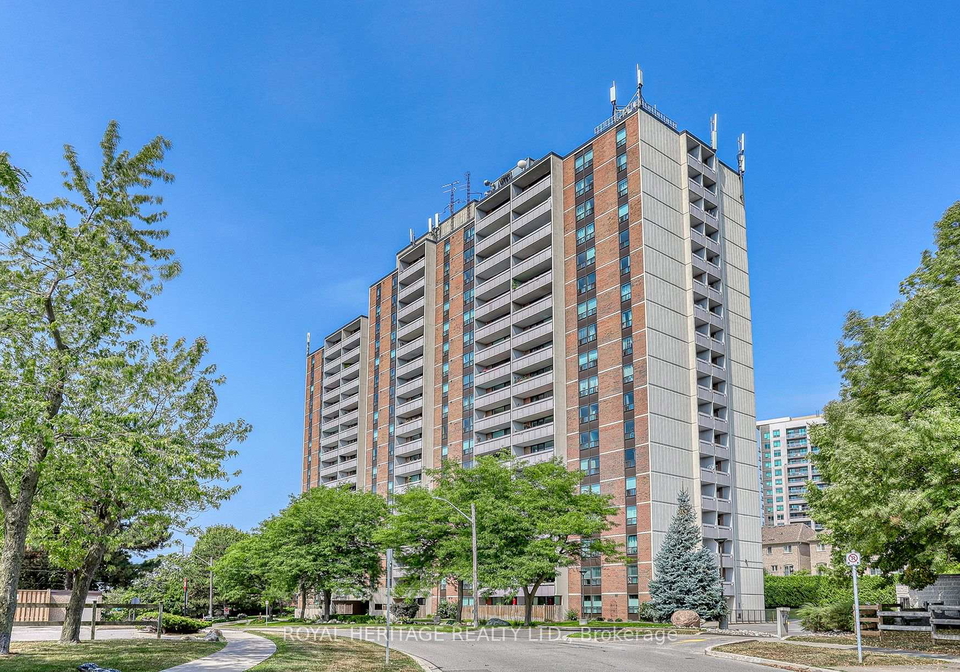 1210-radom-street-pickering-ontario-e12348544