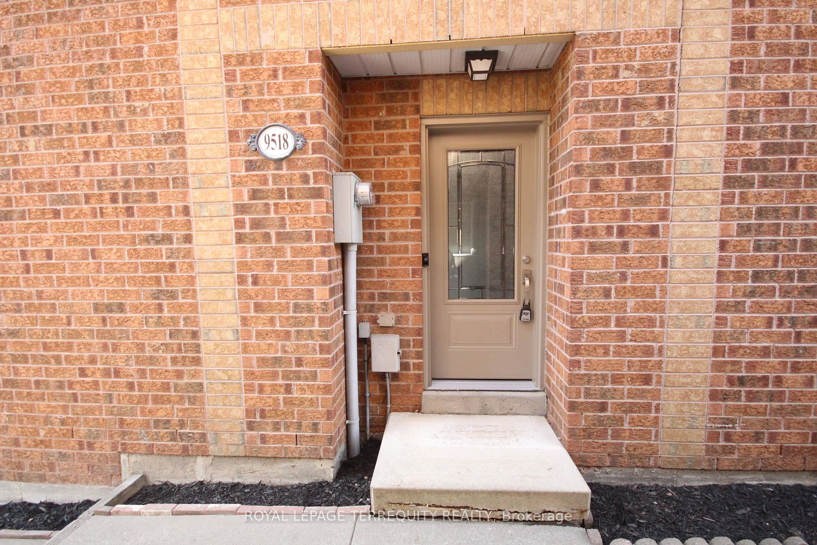 9518-sheppard-avenue-e-scarborough-ontario-e12348691