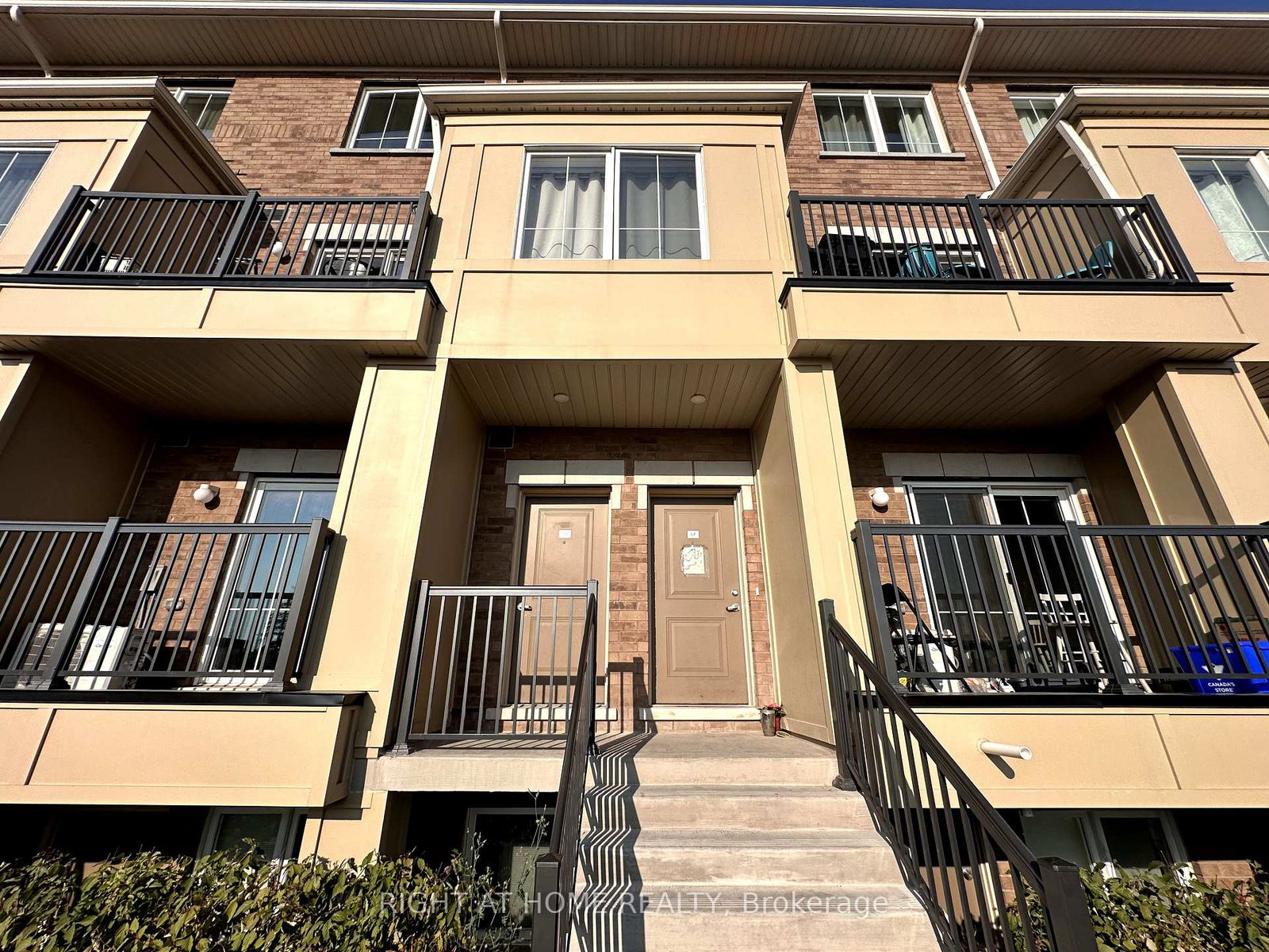 470-beresford-path-oshawa-ontario-e12348784