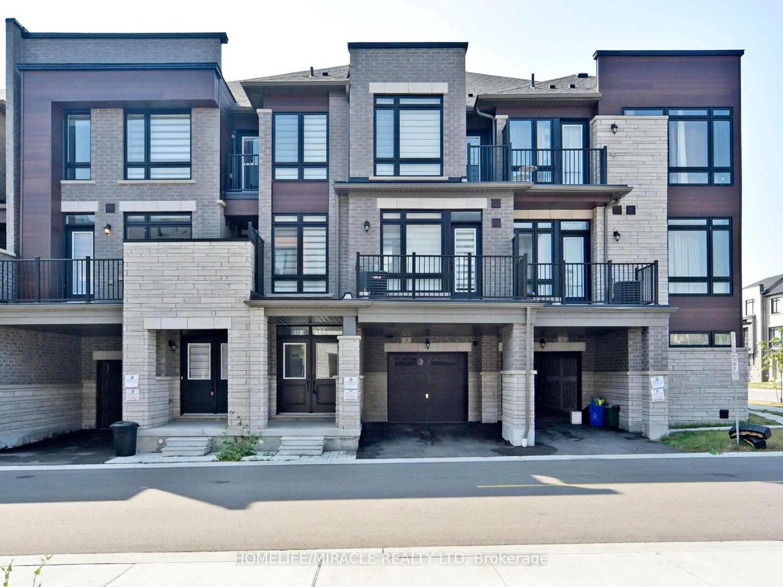 3-nimmo-lane-ajax-ontario-e12348858