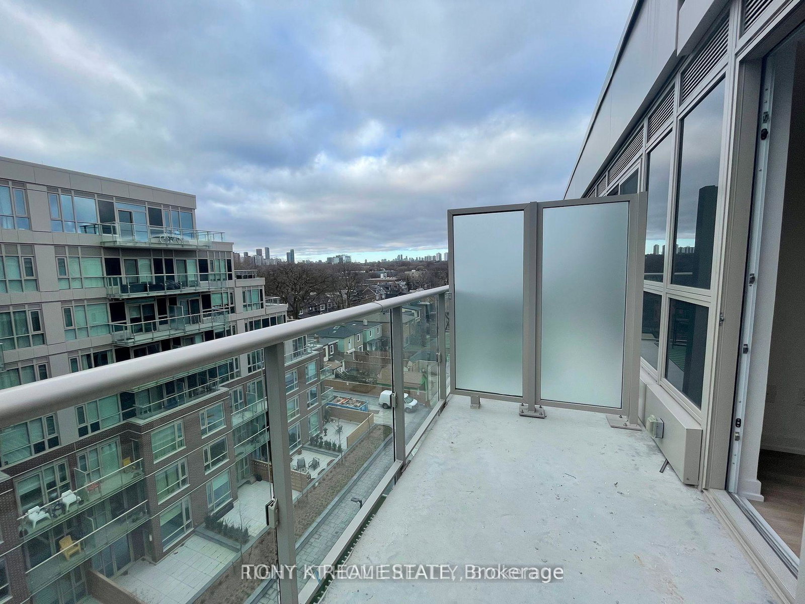 150-logan-avenue-toronto-ontario-e12348867