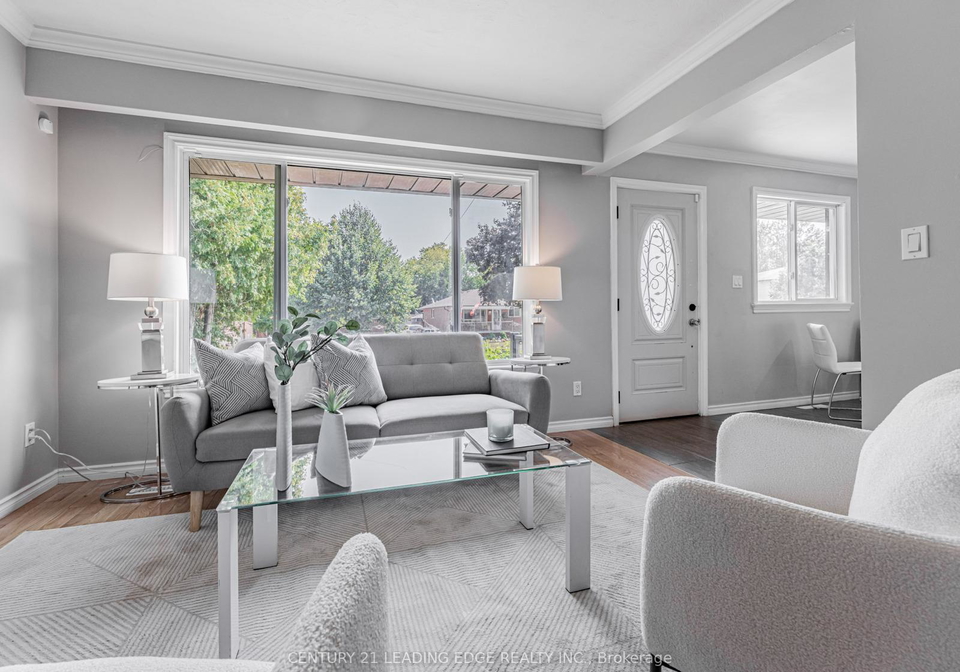 130-cabot-street-oshawa-ontario-e12348919