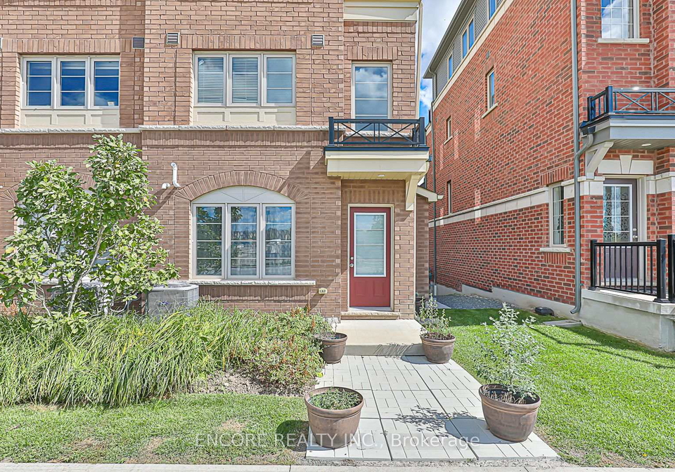 2388-chevron-prince-path-oshawa-ontario-e12349084