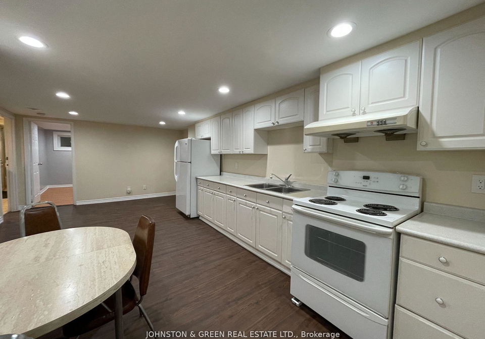 407-donlands-avenue-east-york-ontario-e12349332