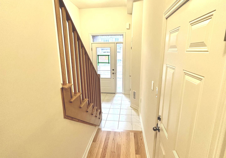 117-air-dancer-crescent-oshawa-ontario-e12349353