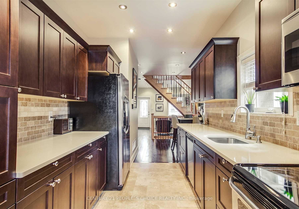 552-main-street-east-york-ontario-e12349468